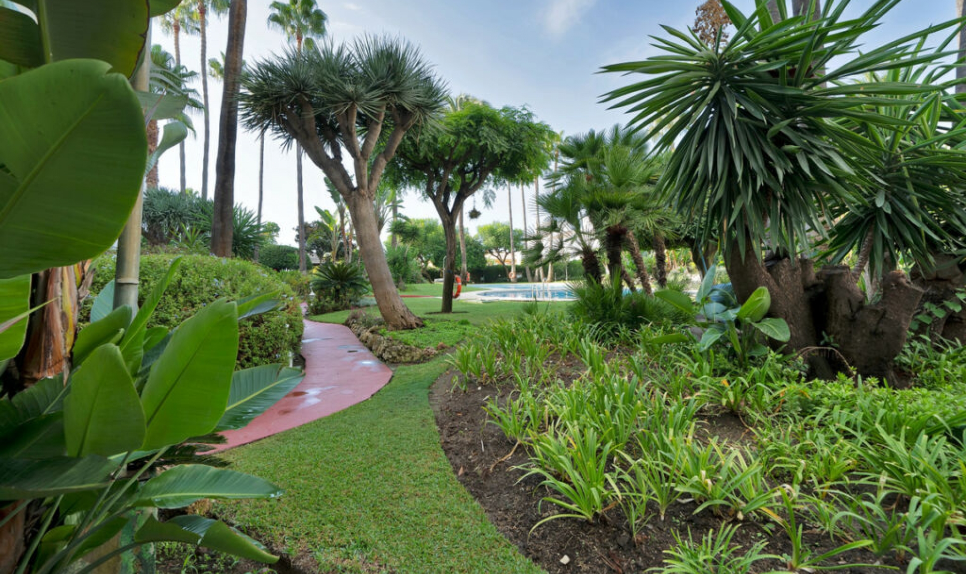 Další prodej - Apartment -
Estepona