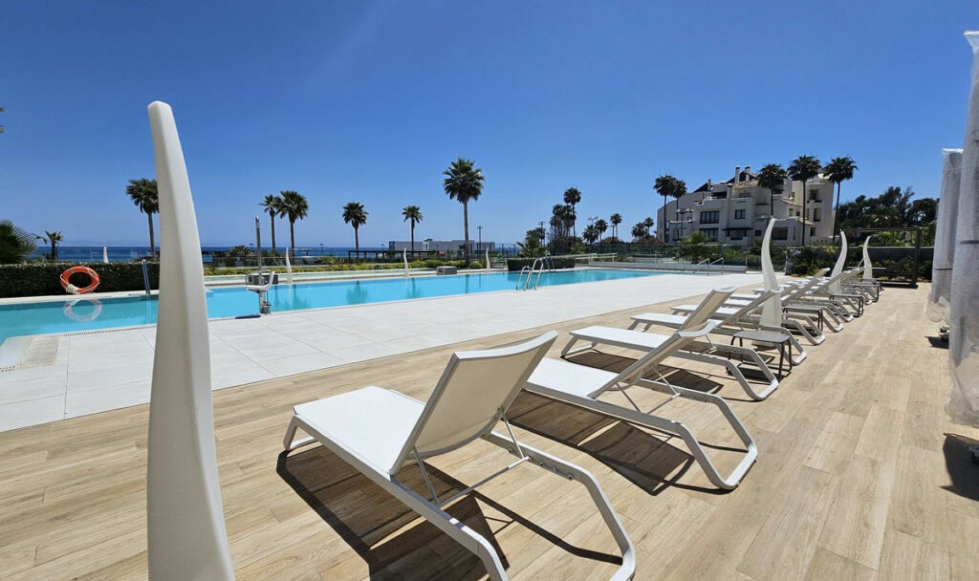 Další prodej - Apartment -
Estepona