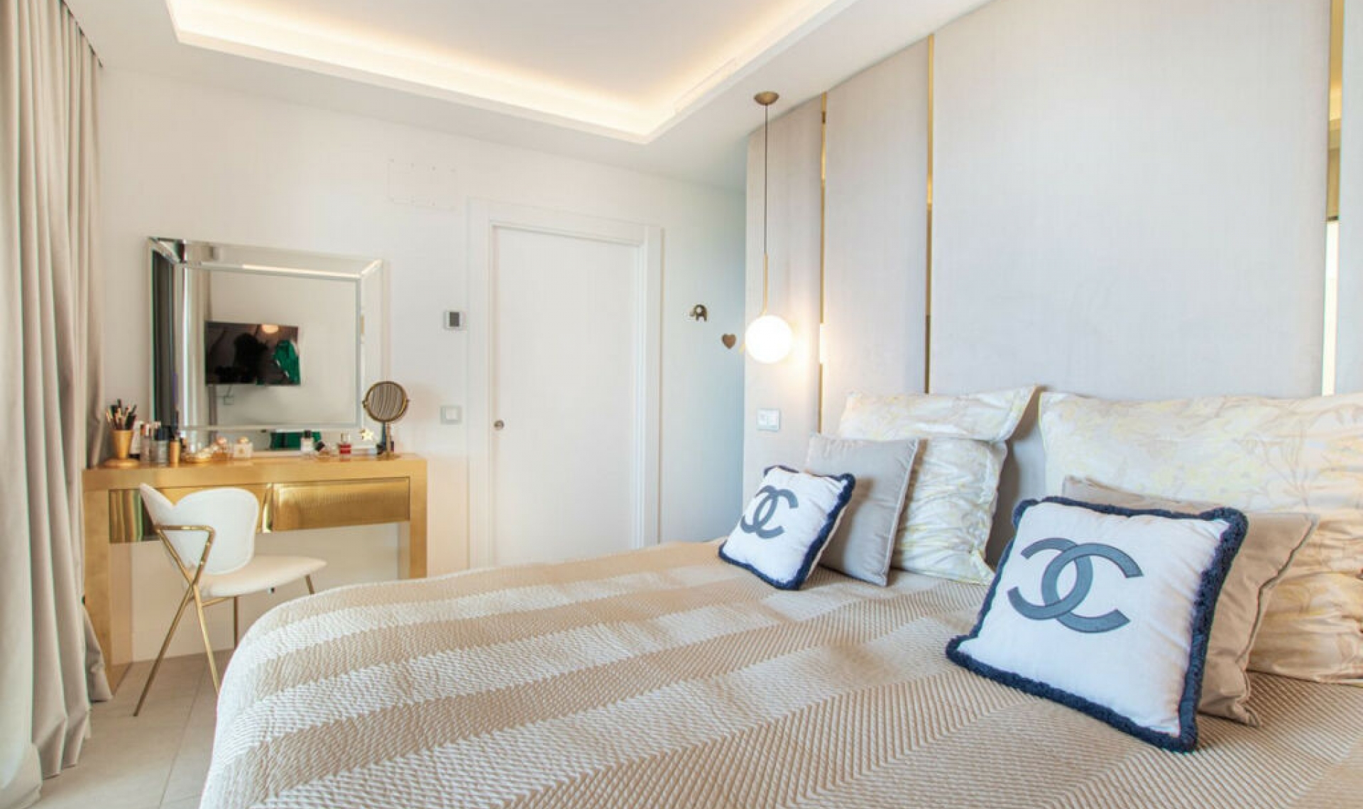 Další prodej - Apartment -
Estepona