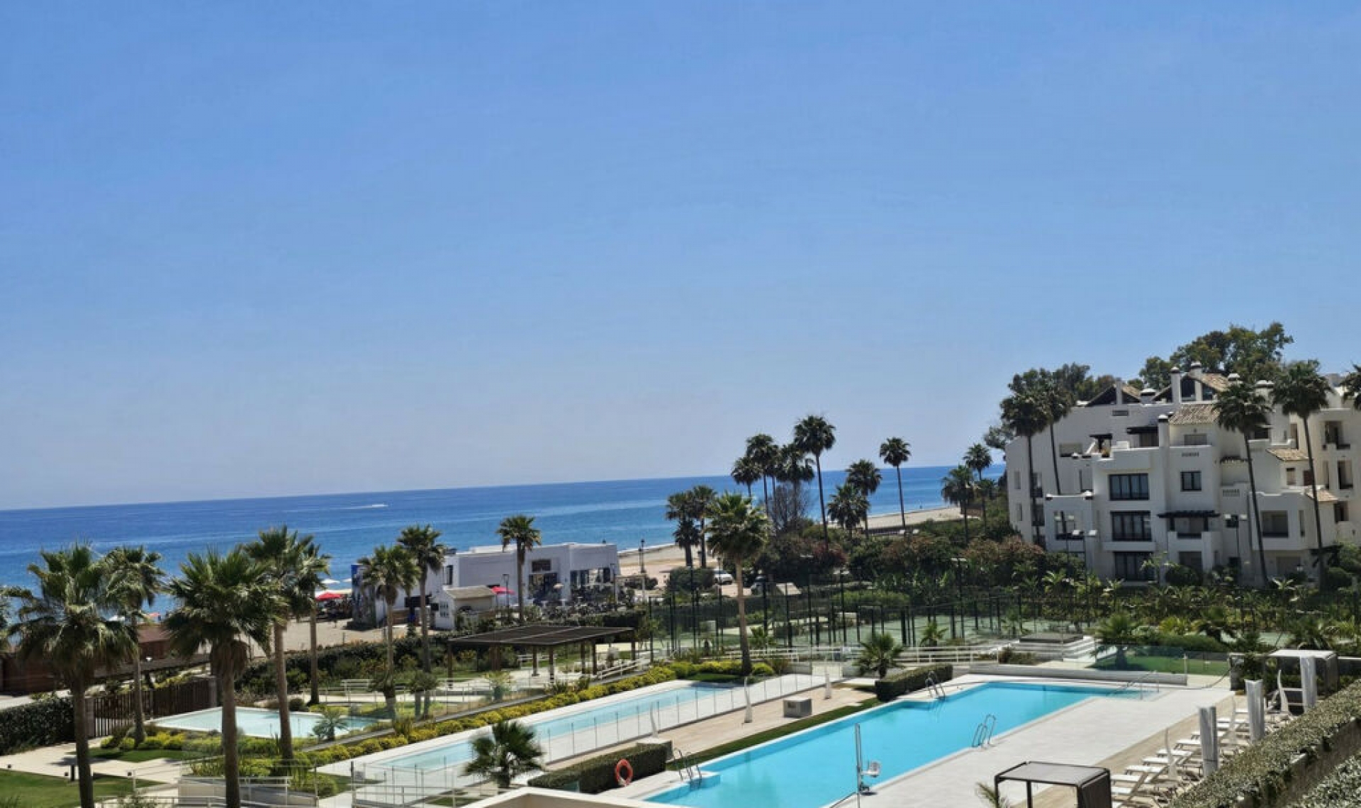 Další prodej - Apartment -
Estepona