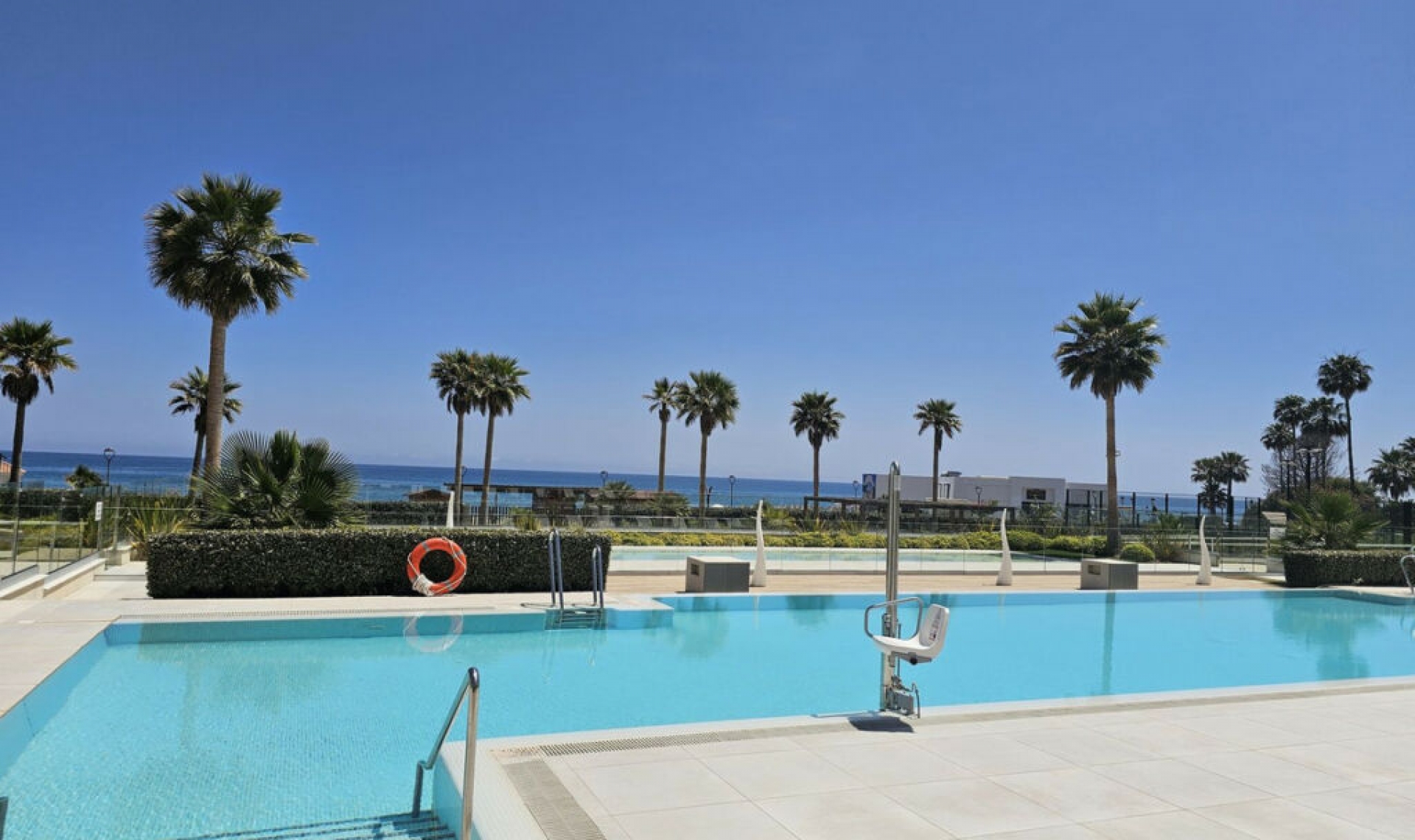 Další prodej - Apartment -
Estepona