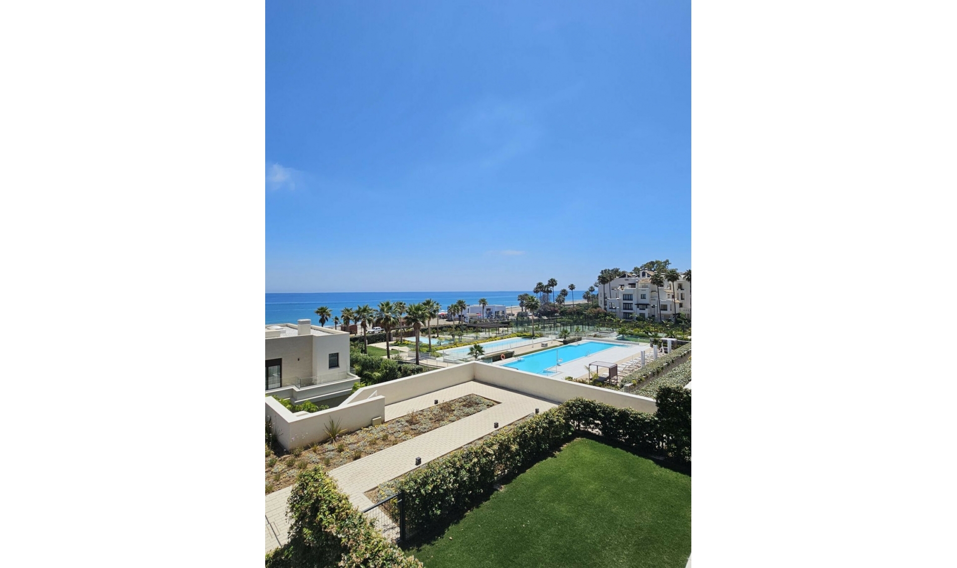 Další prodej - Apartment -
Estepona