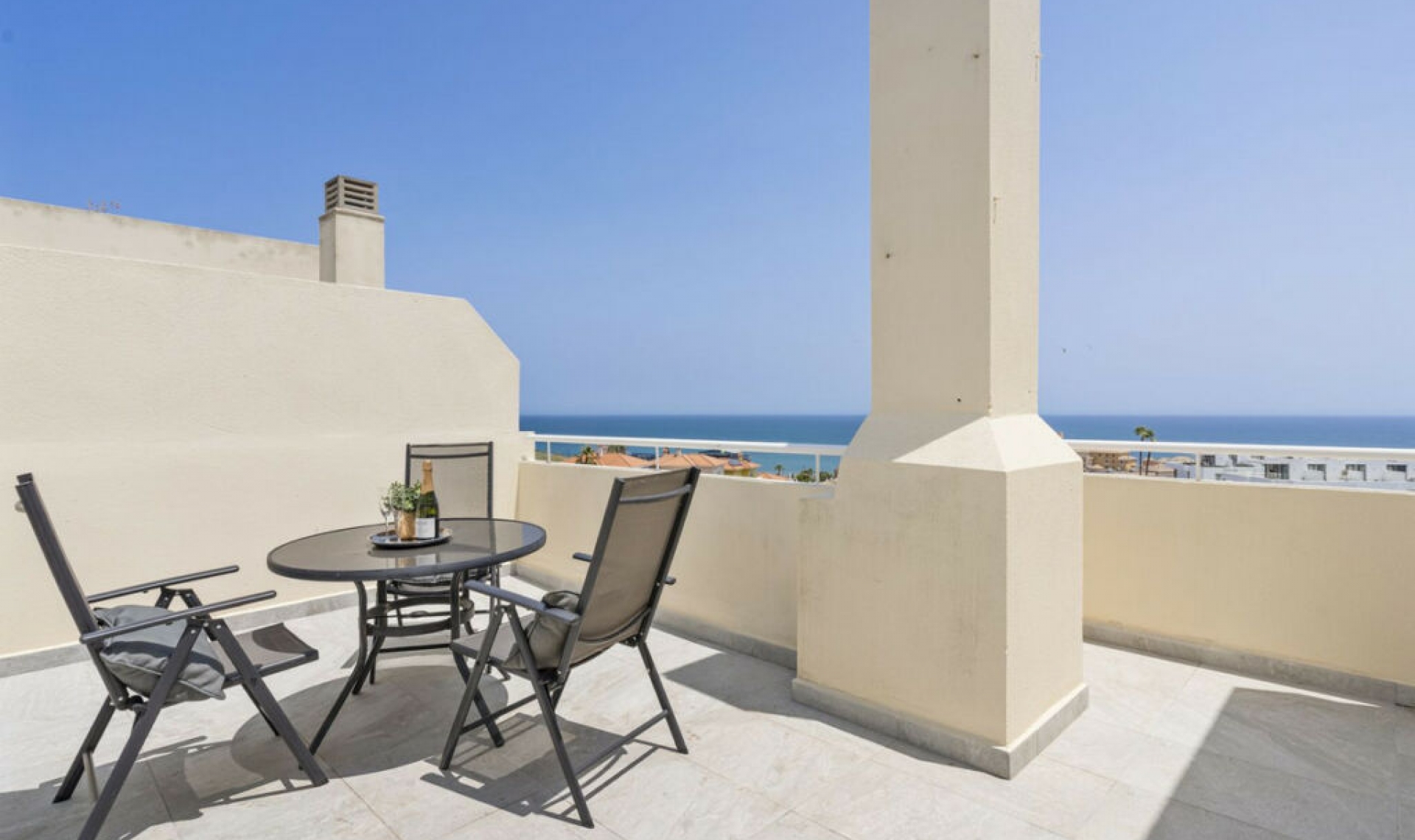 Další prodej - Apartment -
Fuengirola