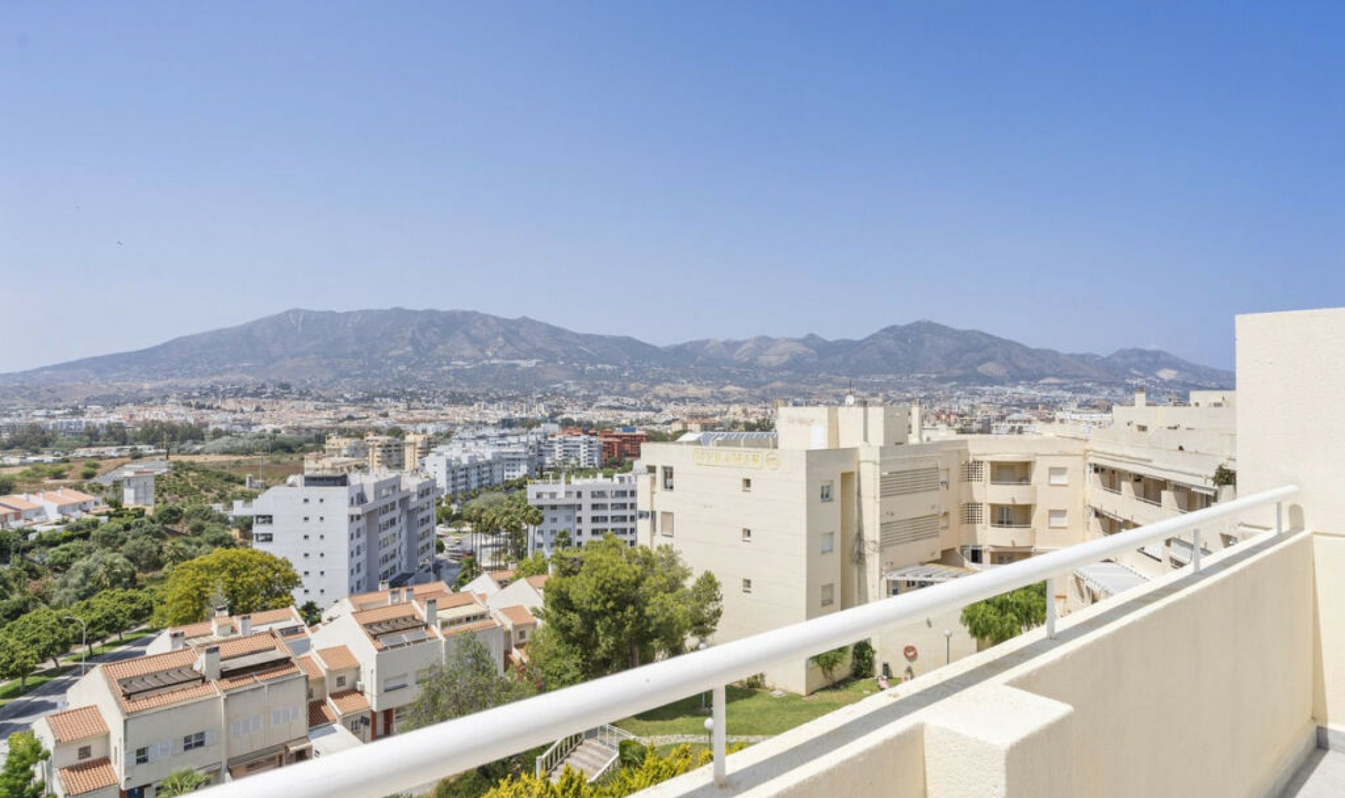Další prodej - Apartment -
Fuengirola