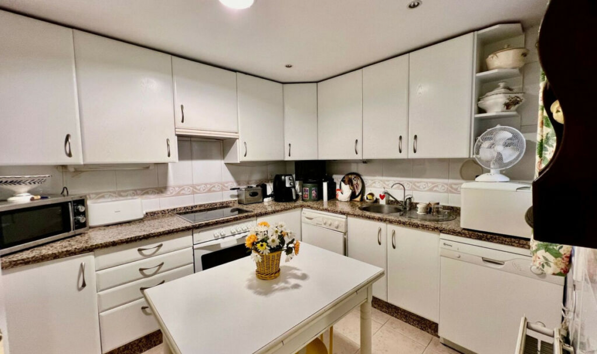 Další prodej - Apartment -
Guadalmina Alta