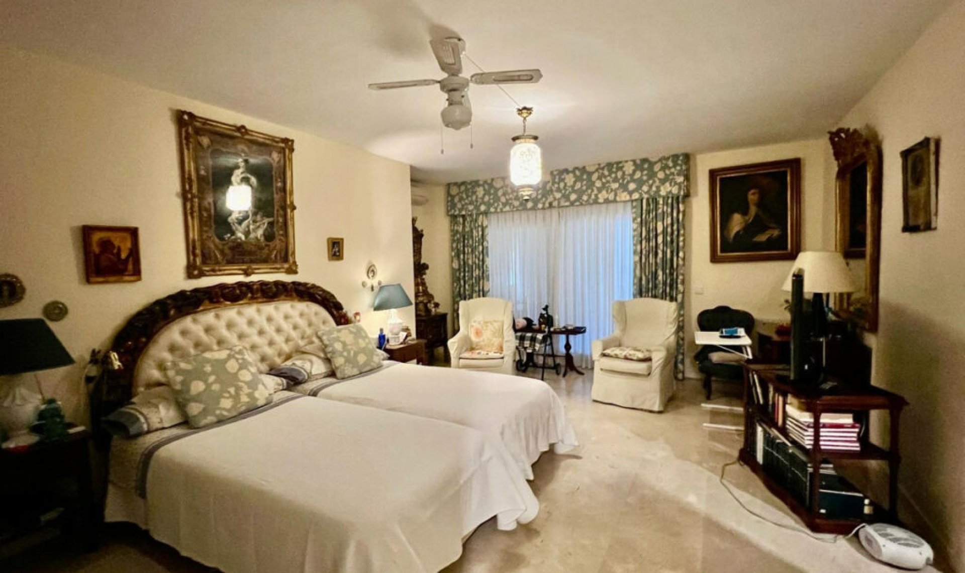 Další prodej - Apartment -
Guadalmina Alta