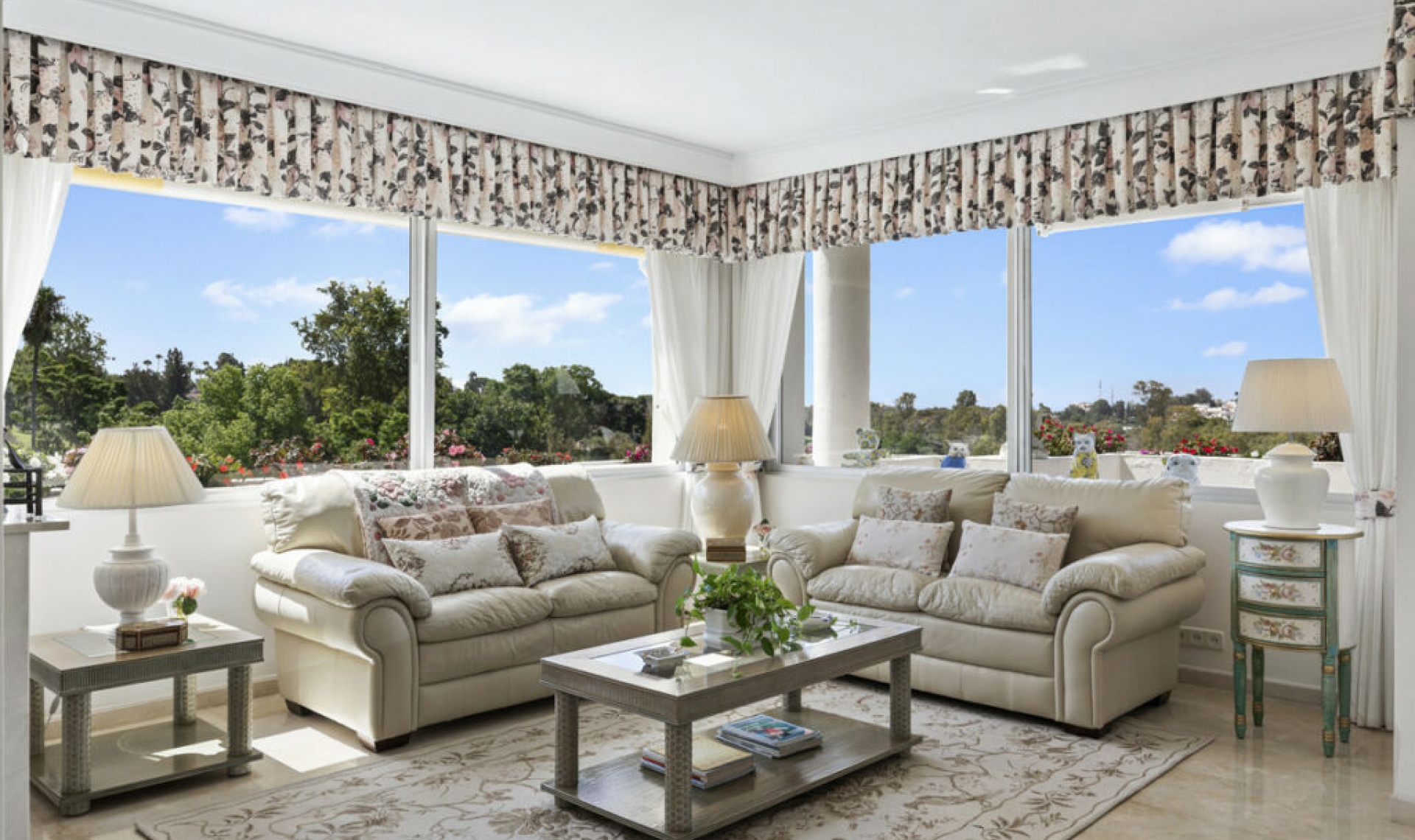 Další prodej - Apartment -
Guadalmina Alta