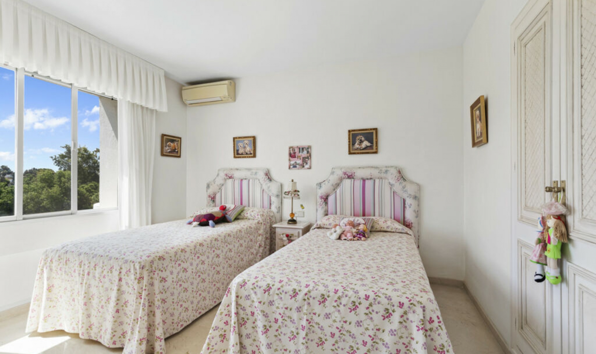 Další prodej - Apartment -
Guadalmina Alta
