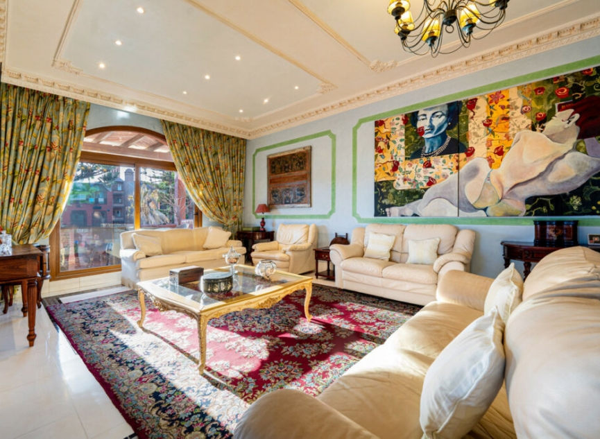 Další prodej - Apartment -
Guadalmina Baja