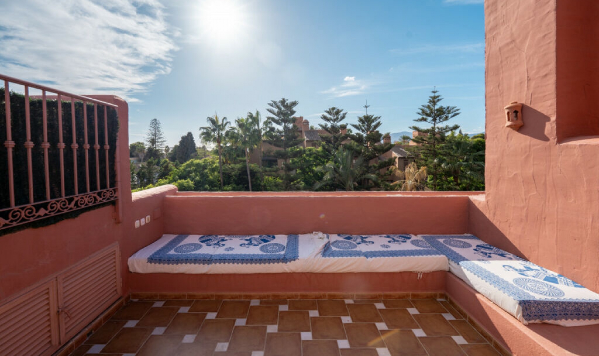 Další prodej - Apartment -
Guadalmina Baja