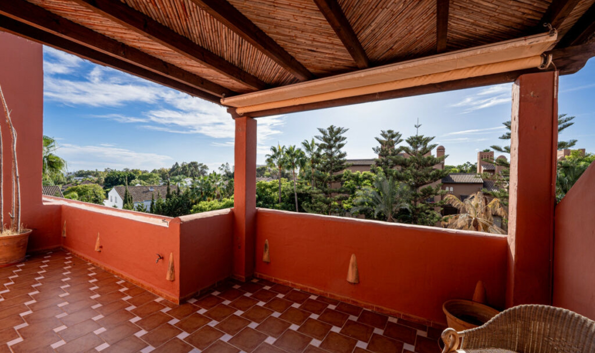 Další prodej - Apartment -
Guadalmina Baja