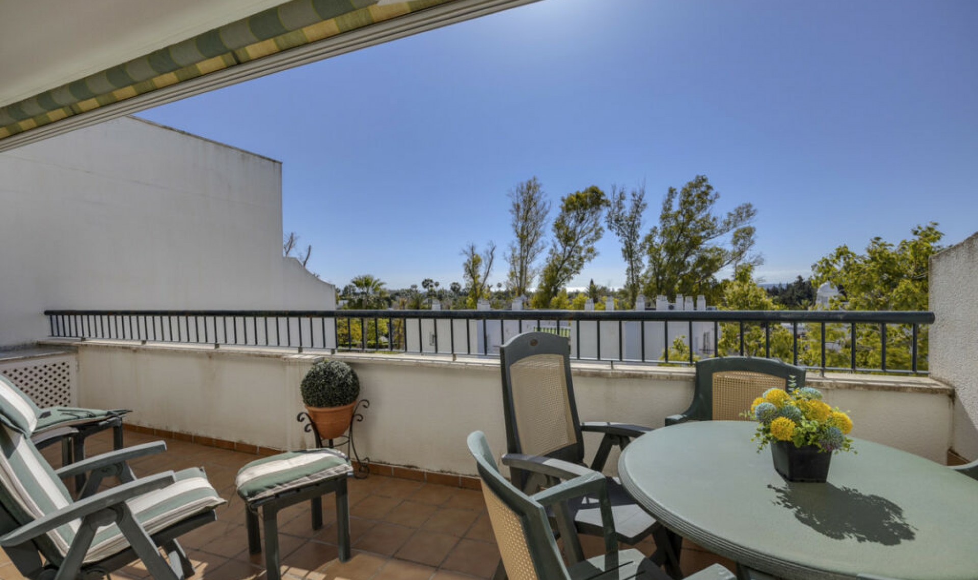 Další prodej - Apartment -
Guadalmina Baja