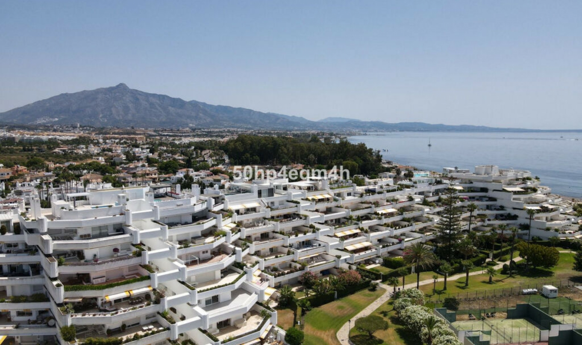 Další prodej - Apartment -
Guadalmina Baja