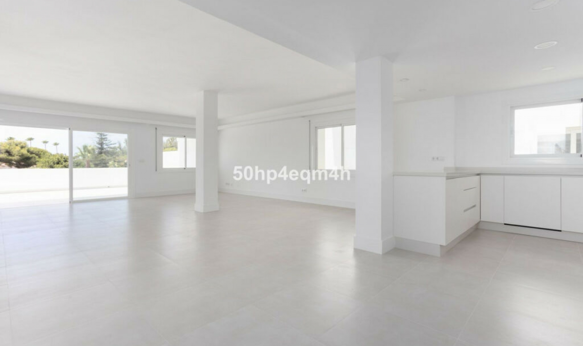 Další prodej - Apartment -
Guadalmina Baja