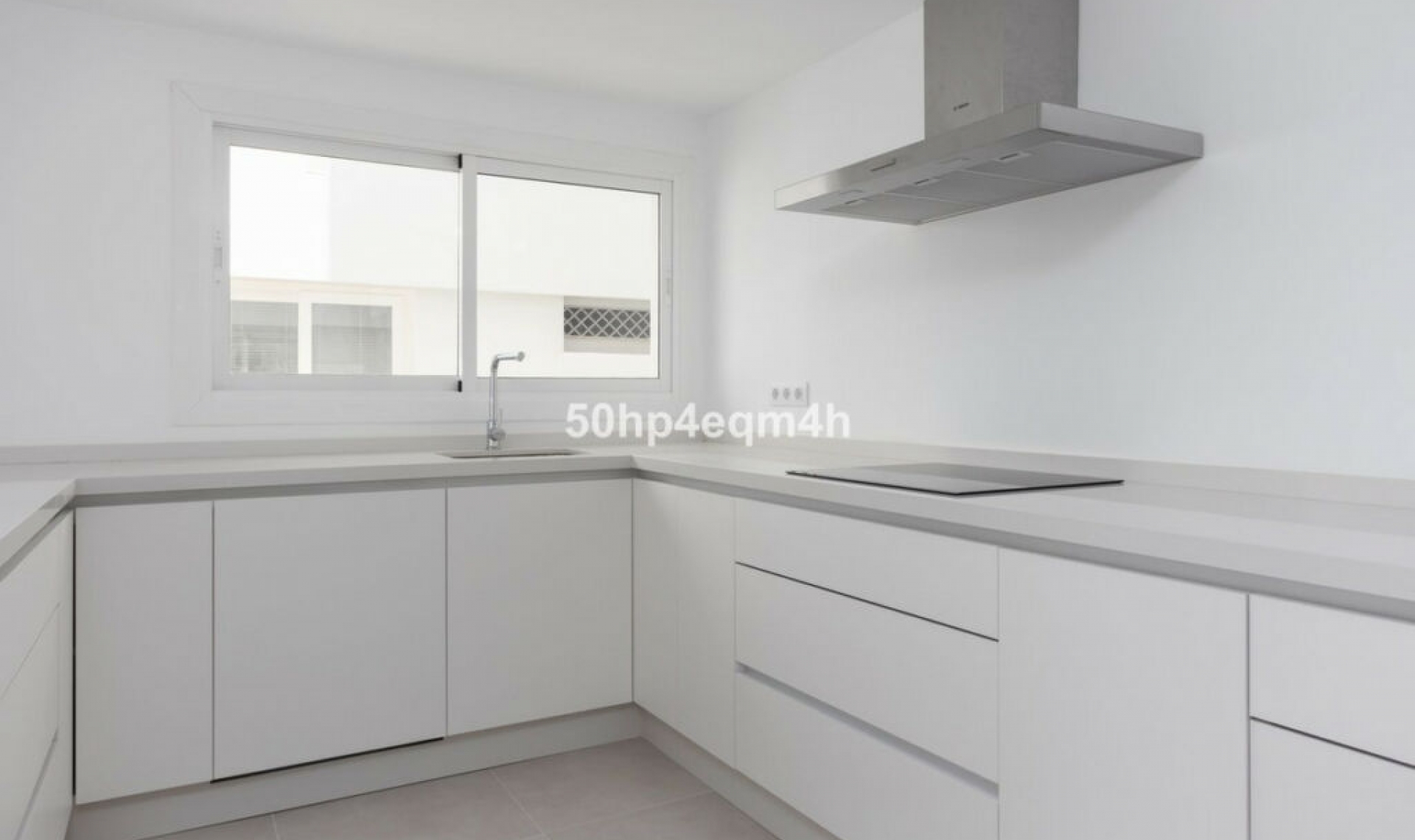 Další prodej - Apartment -
Guadalmina Baja
