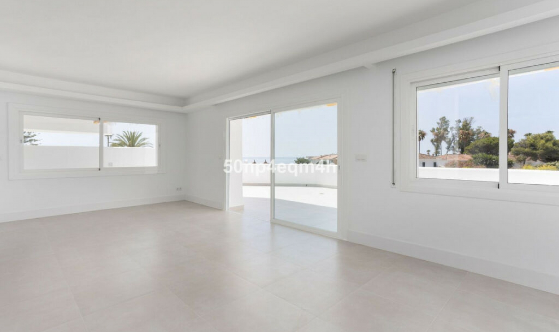 Další prodej - Apartment -
Guadalmina Baja