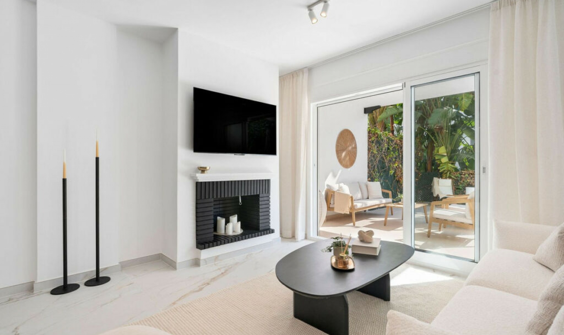Další prodej - Apartment -
Guadalmina Baja