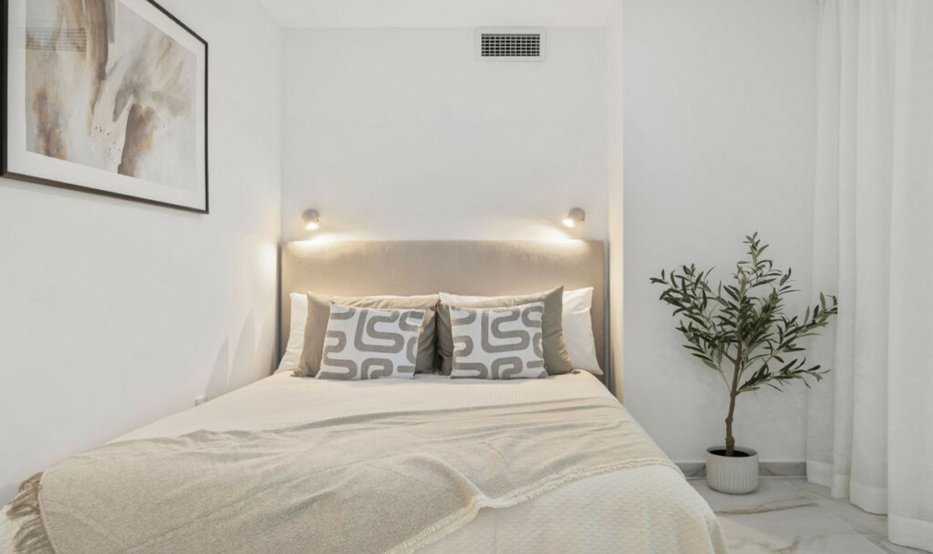 Další prodej - Apartment -
Guadalmina Baja