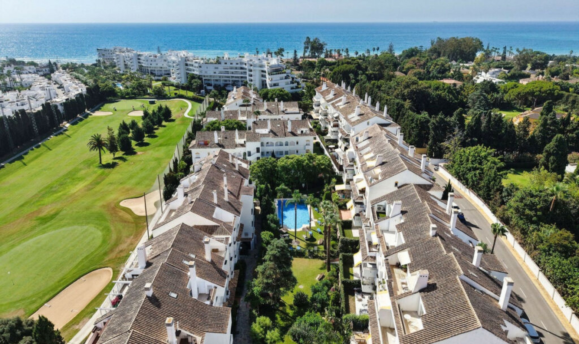 Další prodej - Apartment -
Guadalmina Baja
