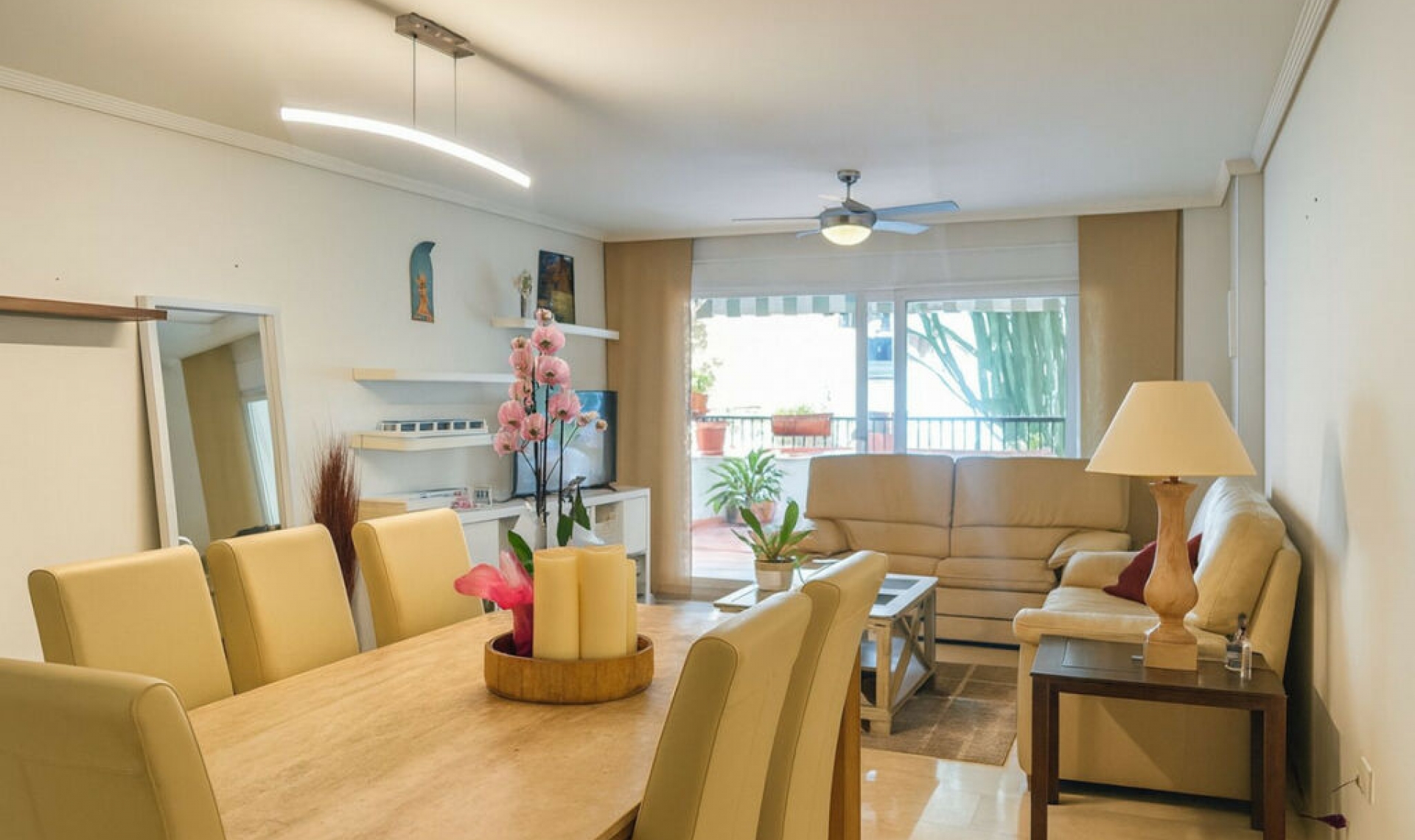 Další prodej - Apartment -
Guadalmina Baja