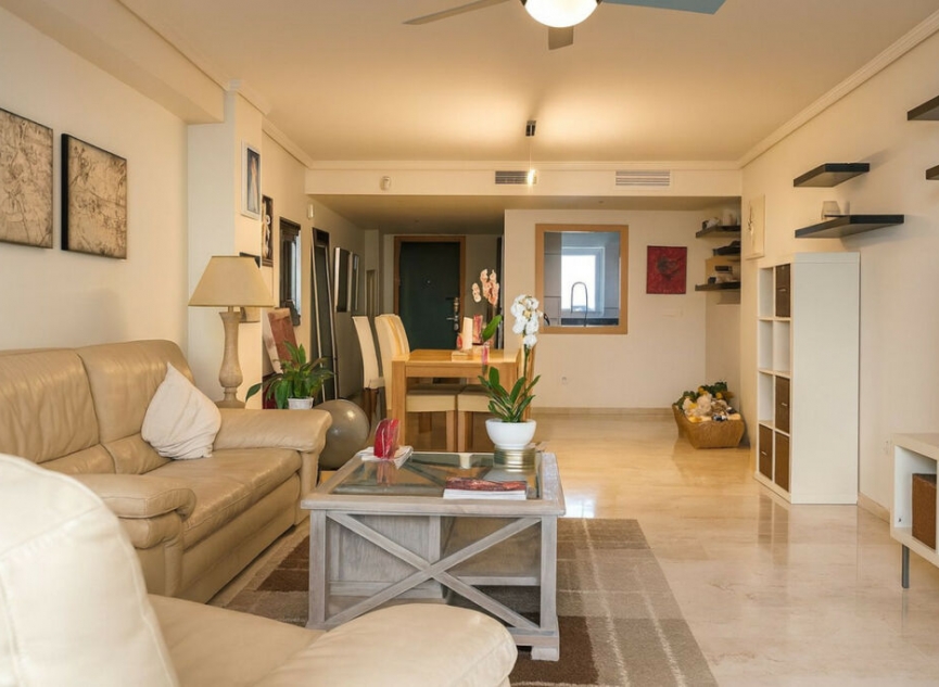Další prodej - Apartment -
Guadalmina Baja