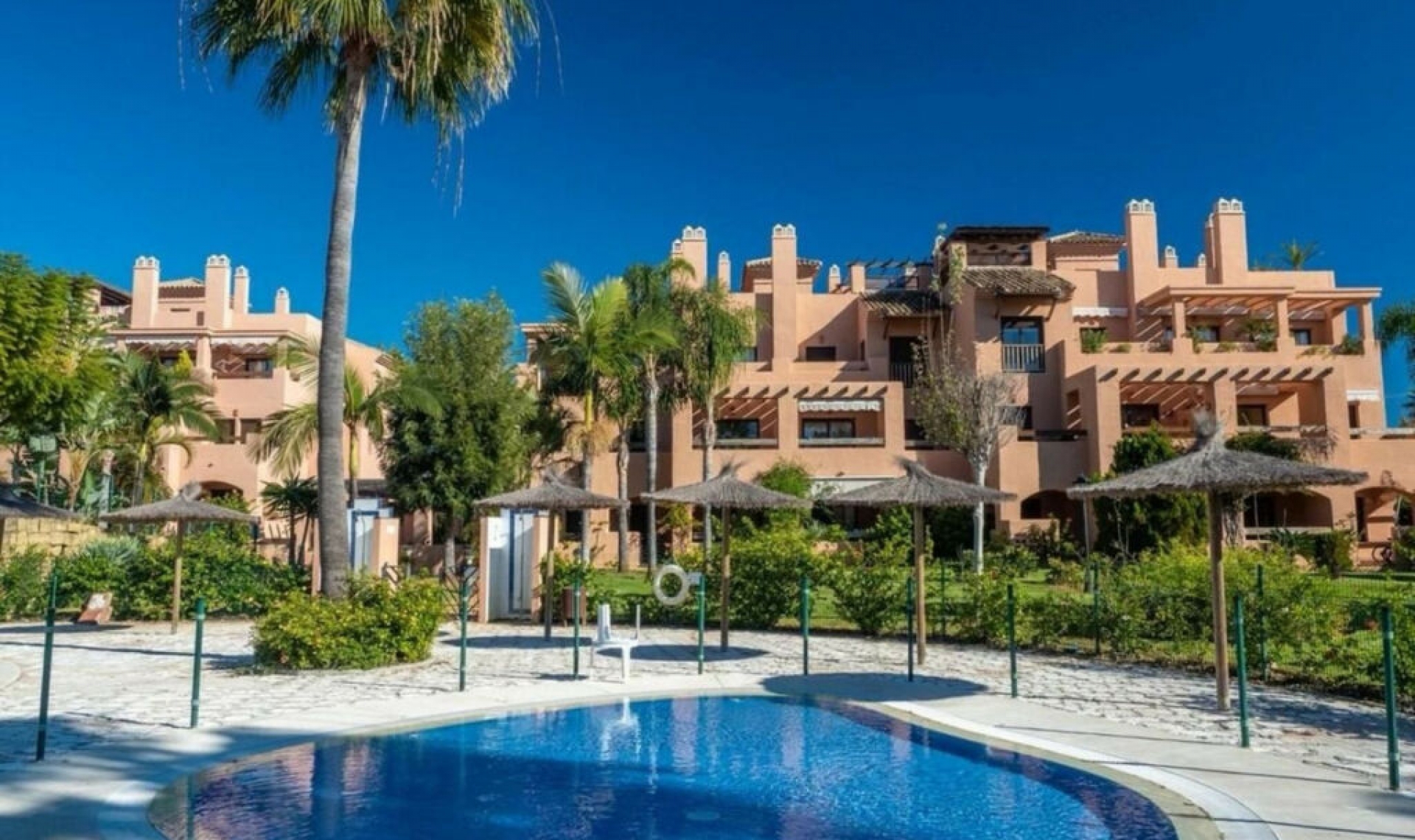 Další prodej - Apartment -
Hacienda del Sol