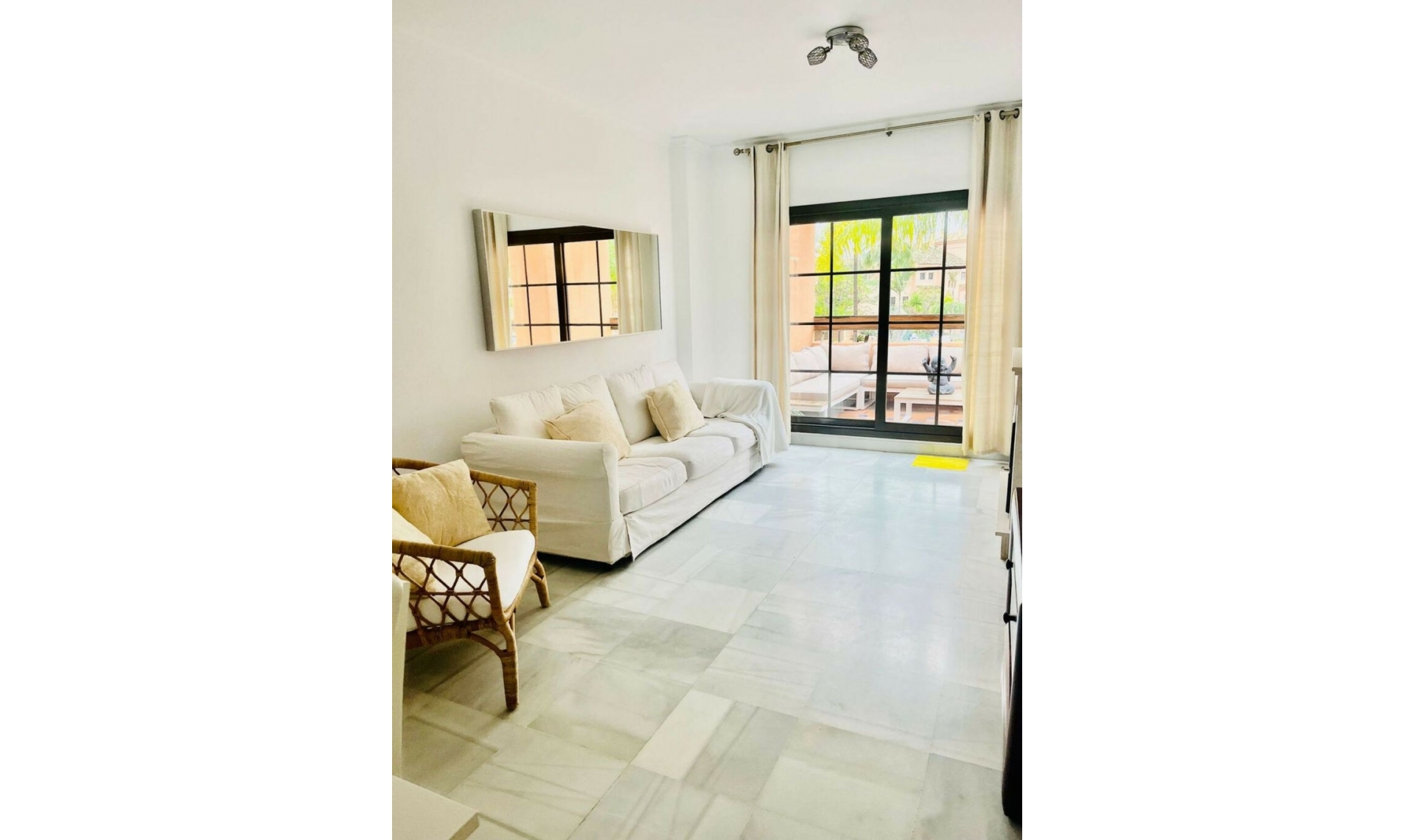 Další prodej - Apartment -
Hacienda del Sol