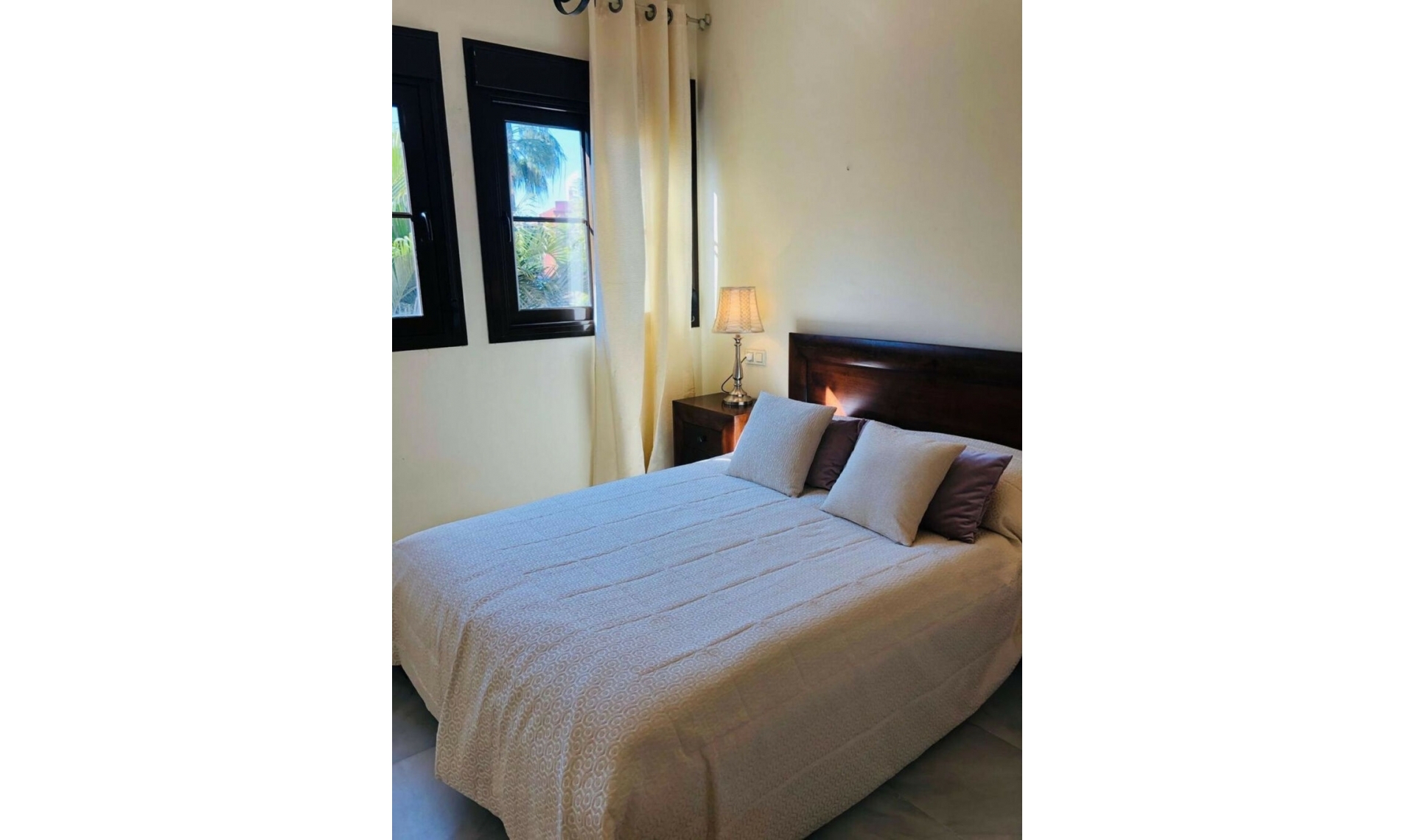 Další prodej - Apartment -
Hacienda del Sol