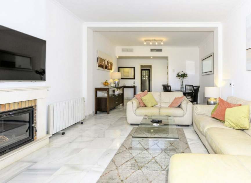 Další prodej - Apartment -
Hacienda del Sol