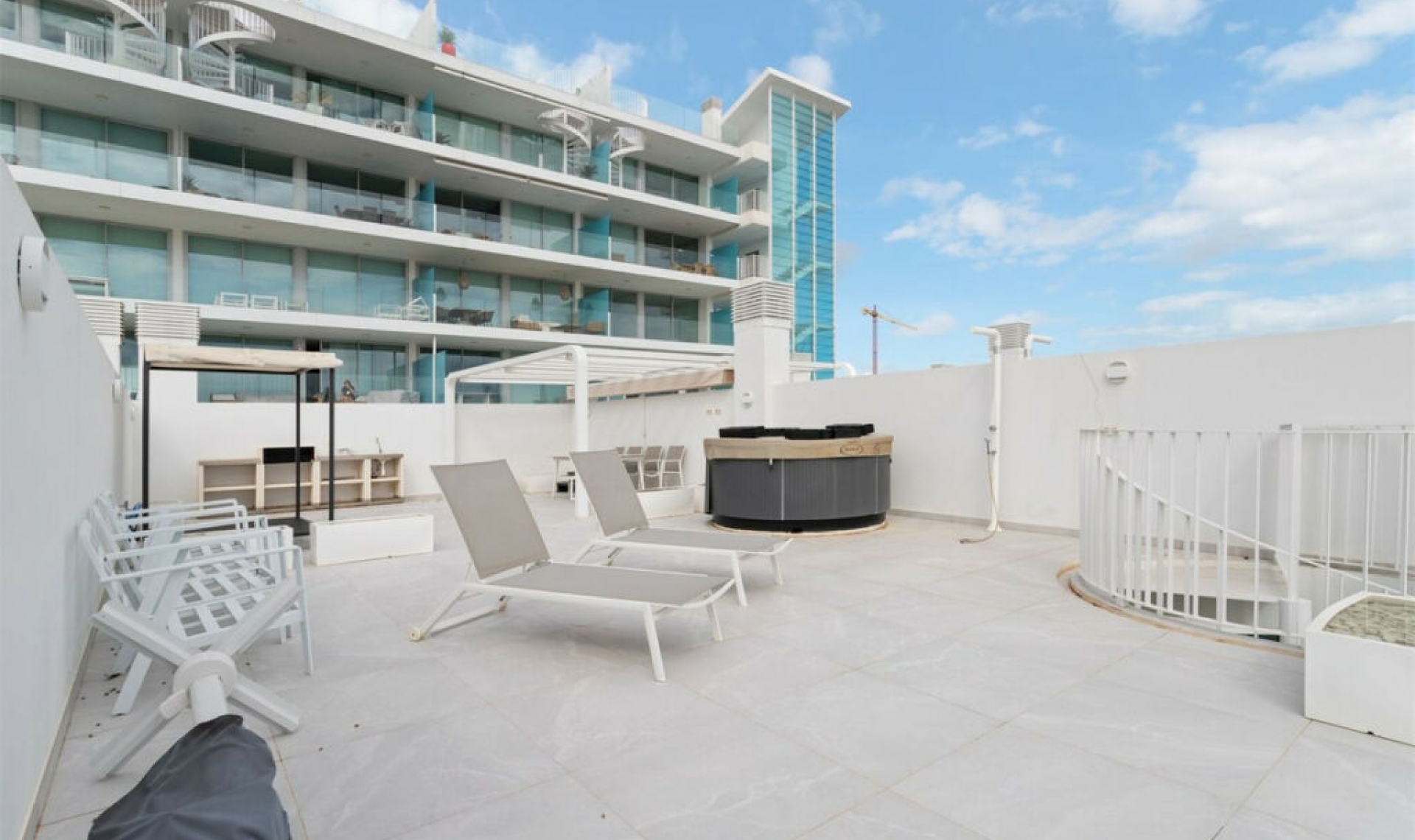 Další prodej - Apartment -
Higueron