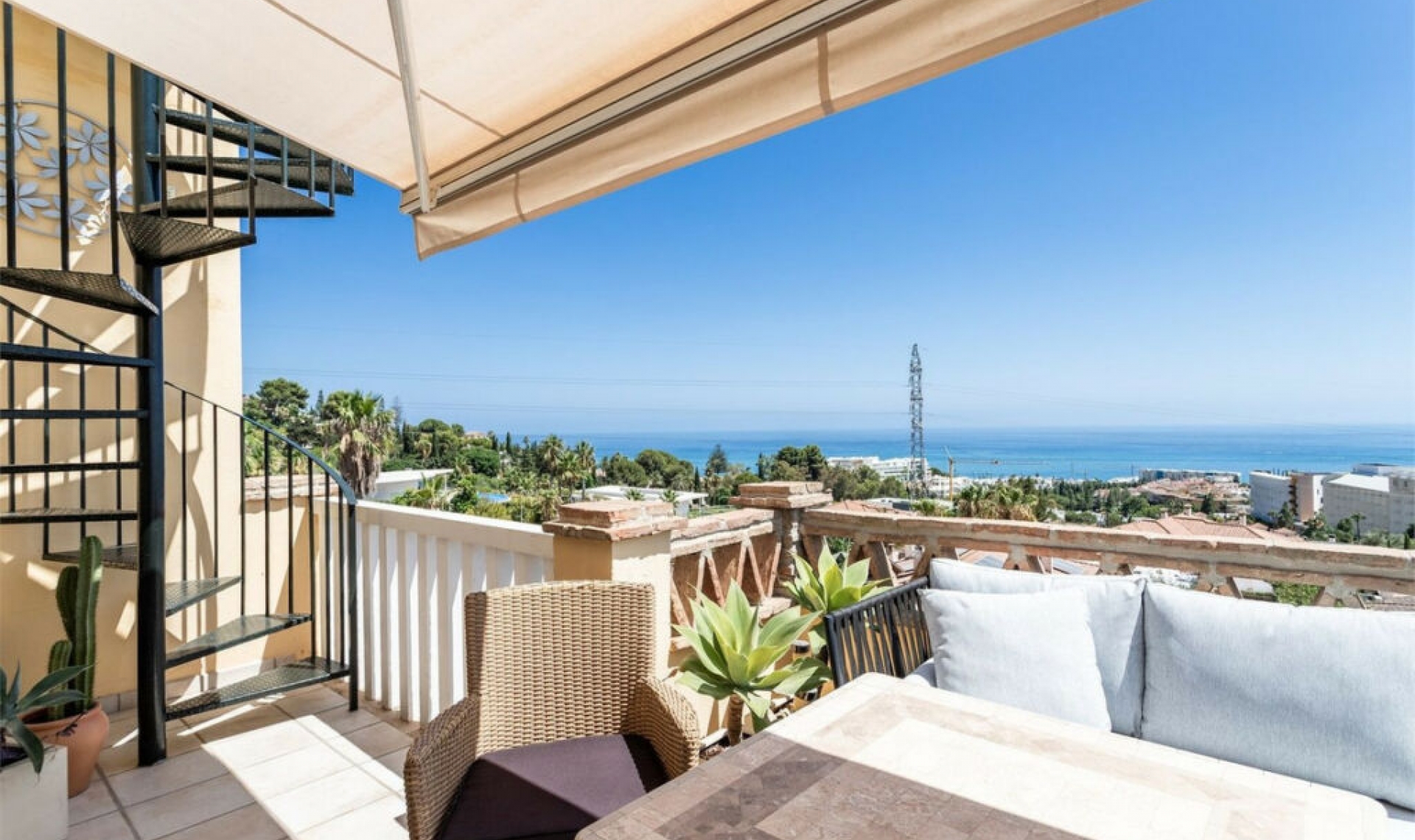 Další prodej - Apartment -
Higueron