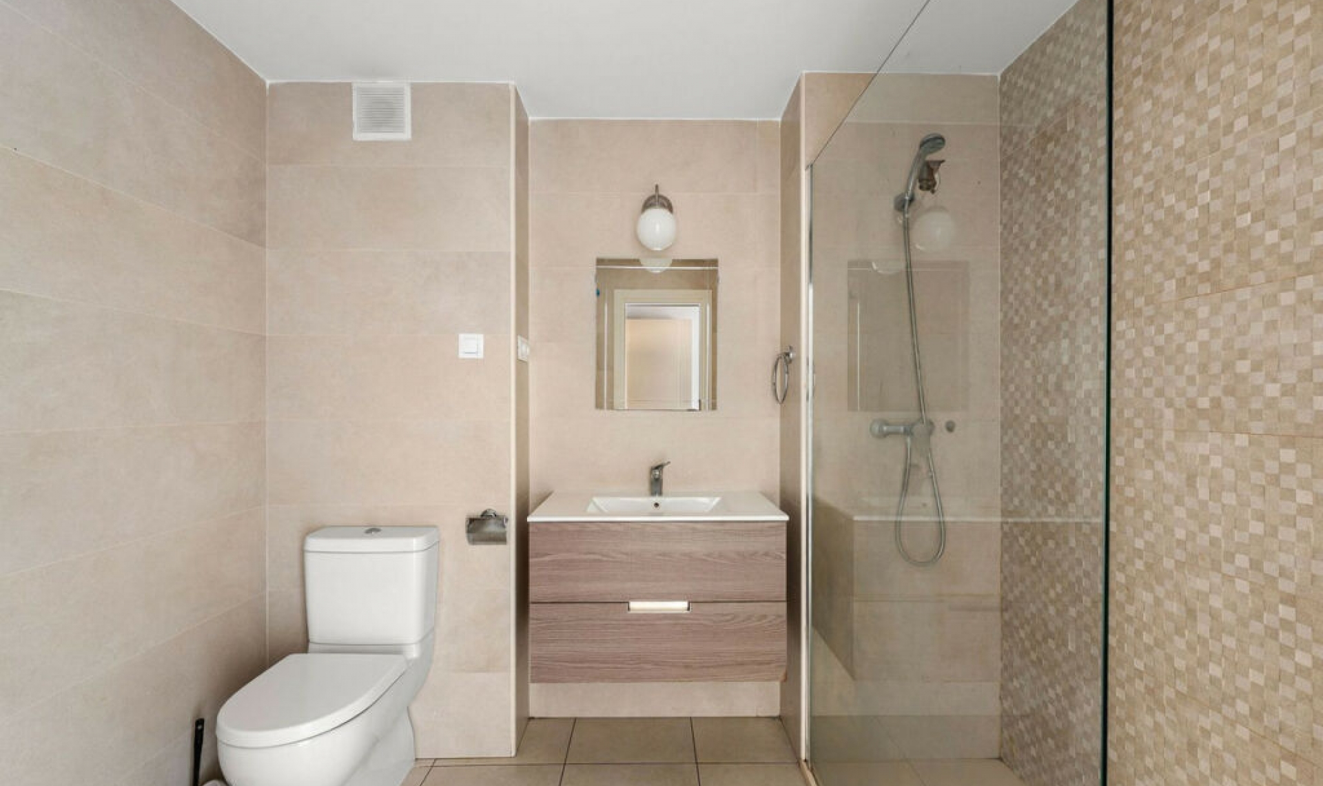 Další prodej - Apartment -
La Campana