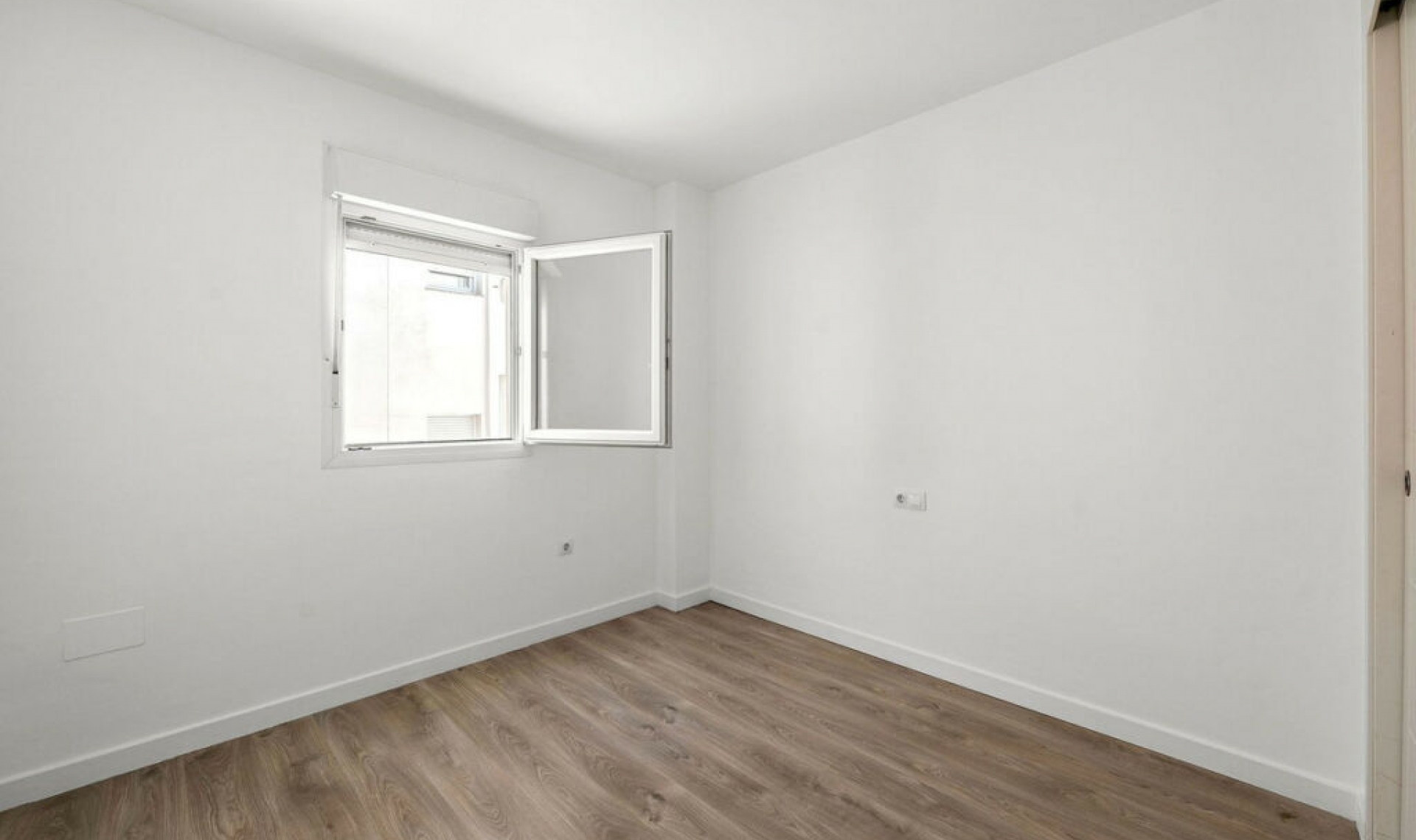 Další prodej - Apartment -
La Campana
