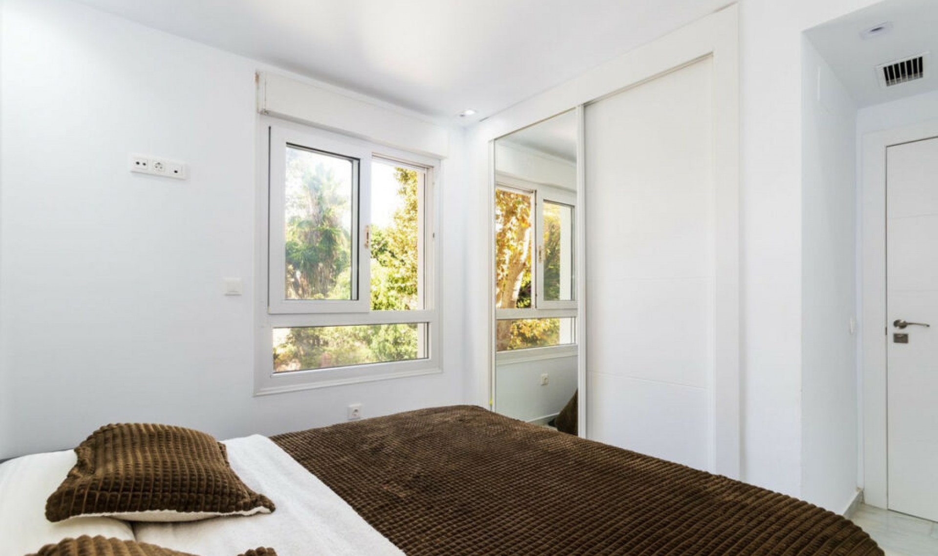 Další prodej - Apartment -
La Carihuela