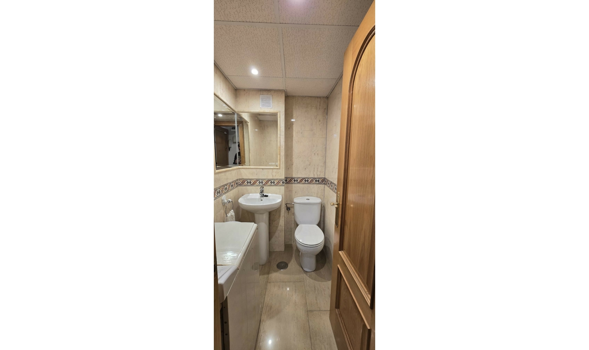 Další prodej - Apartment -
La Carihuela