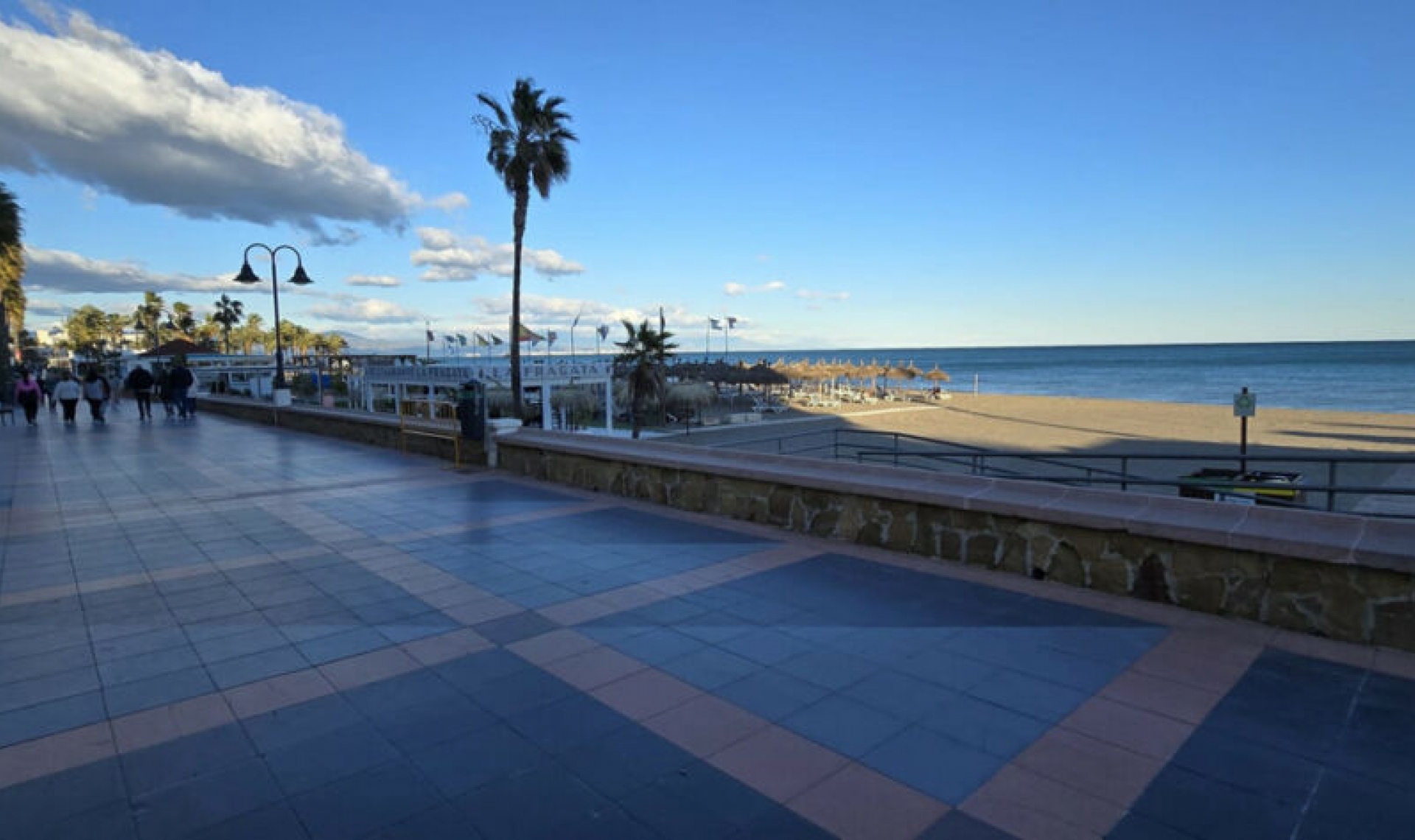 Další prodej - Apartment -
La Carihuela