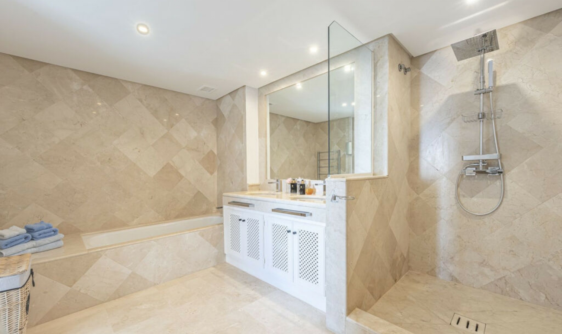 Další prodej - Apartment -
La Mairena