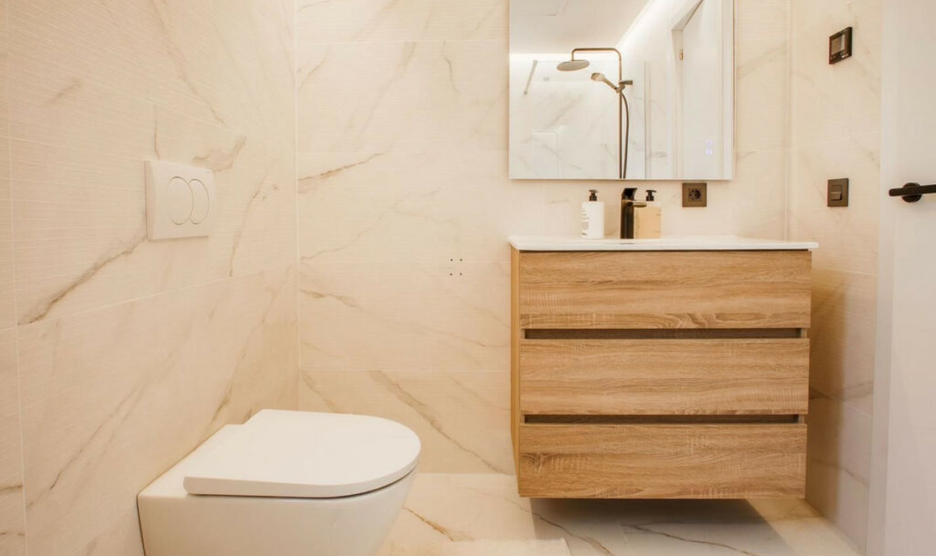 Další prodej - Apartment -
La Quinta