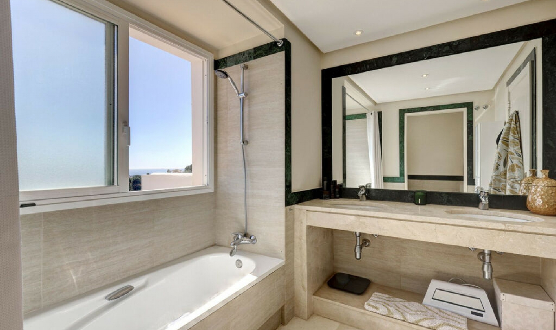 Další prodej - Apartment -
La Quinta