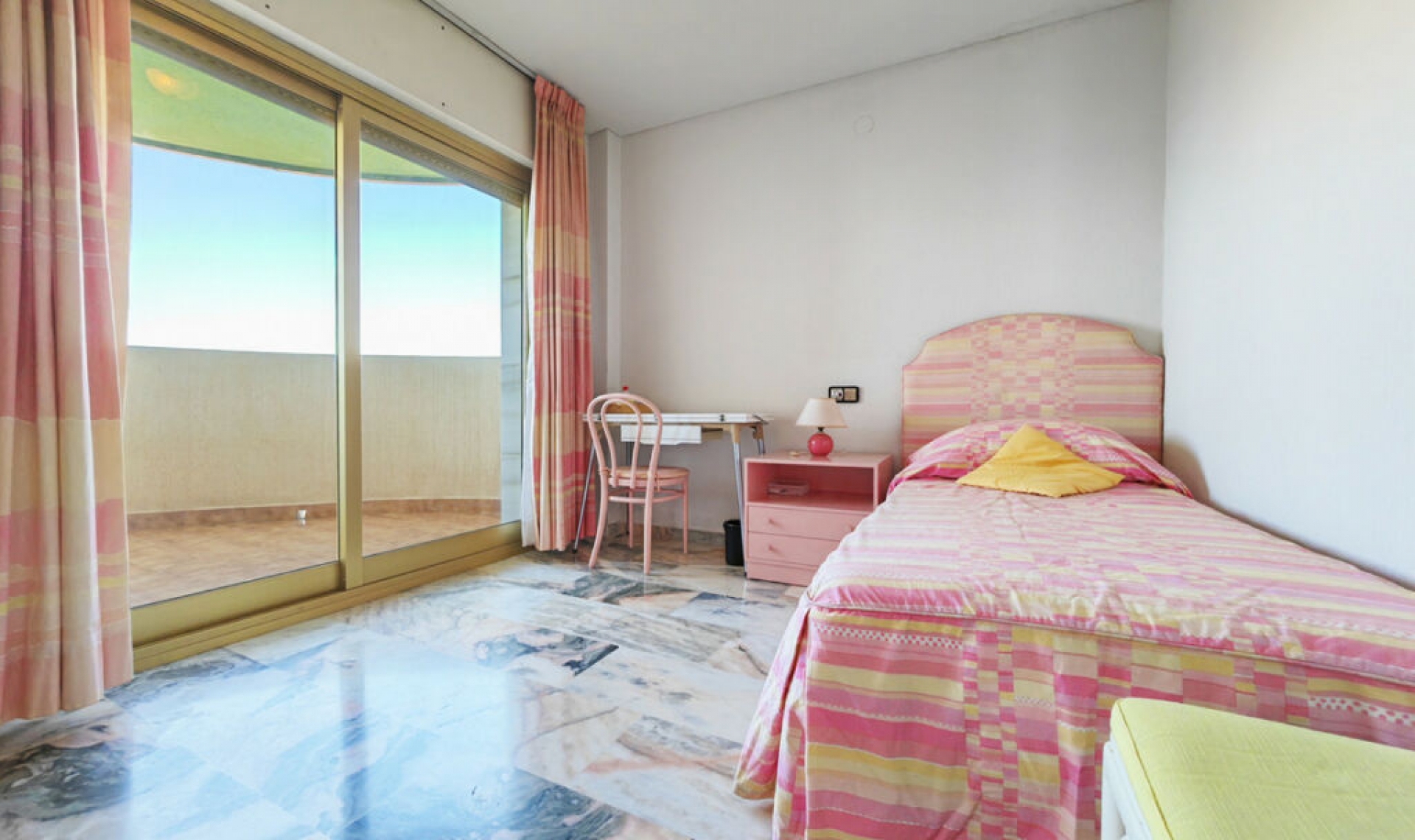 Další prodej - Apartment -
Los Boliches