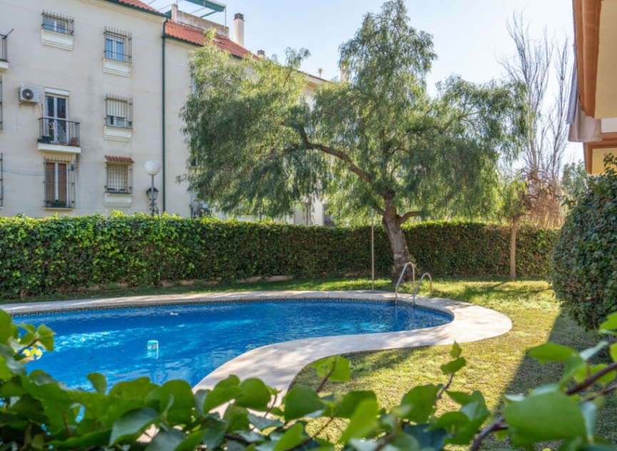 Další prodej - Apartment -
Los Pacos