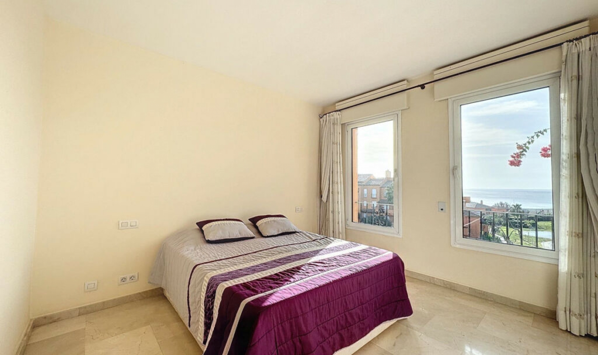 Další prodej - Apartment -
Manilva