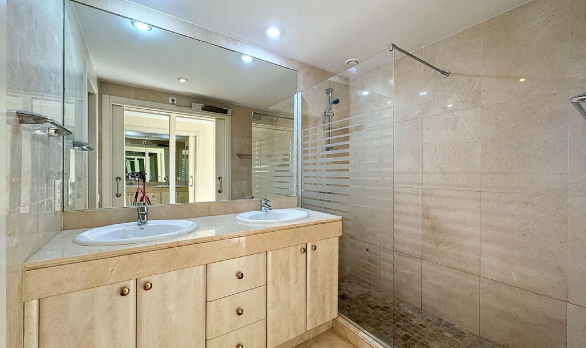 Další prodej - Apartment -
Manilva