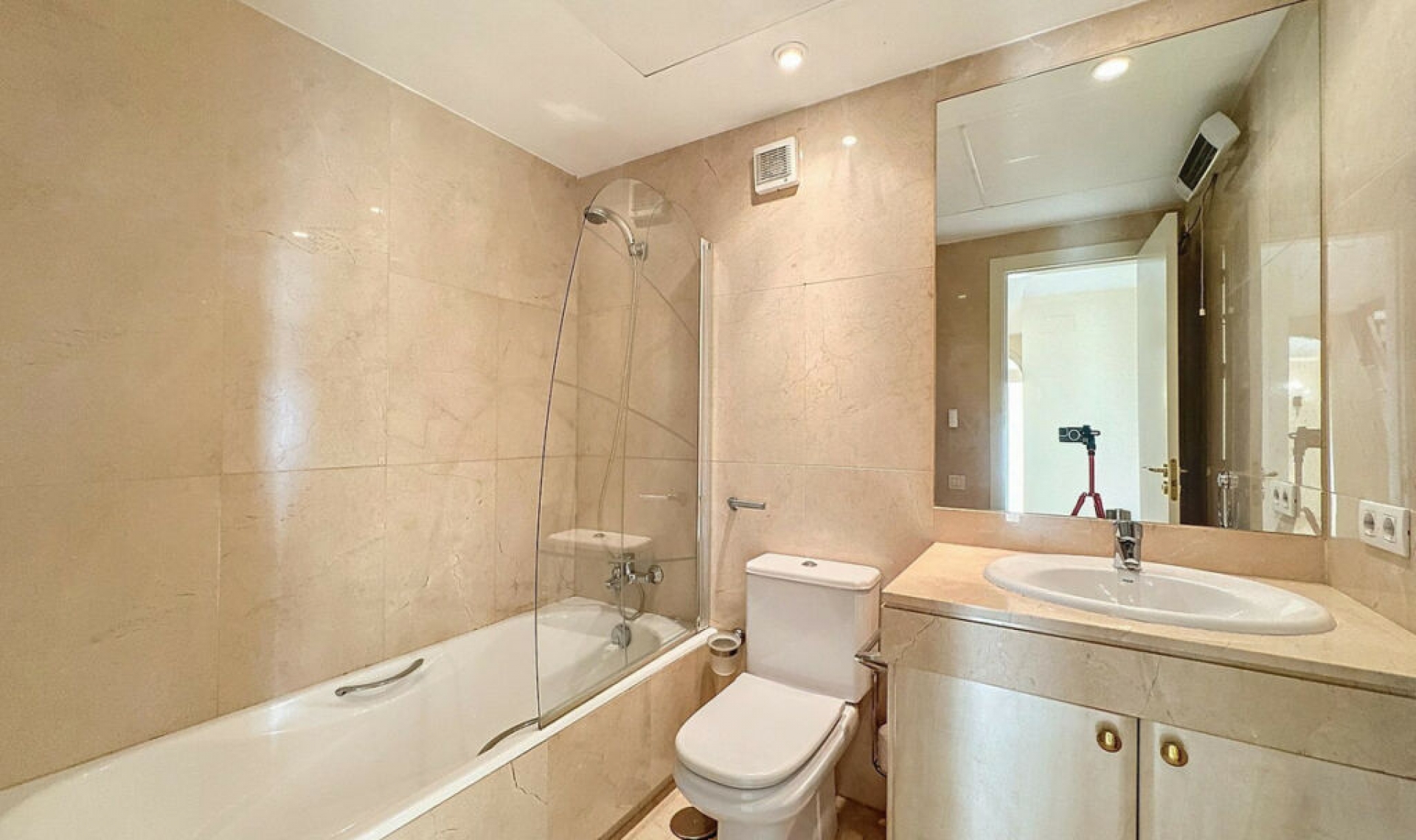 Další prodej - Apartment -
Manilva