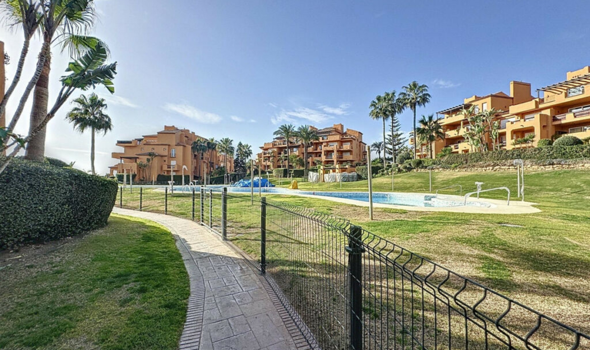 Další prodej - Apartment -
Manilva