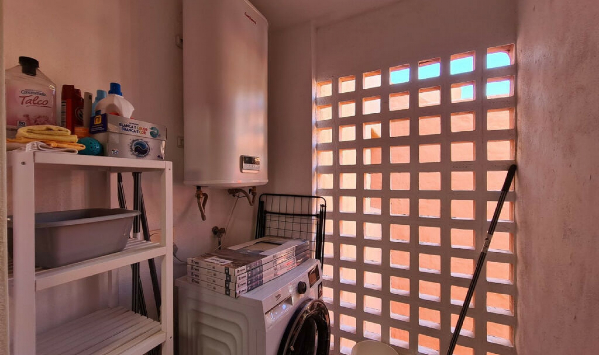 Další prodej - Apartment -
Manilva