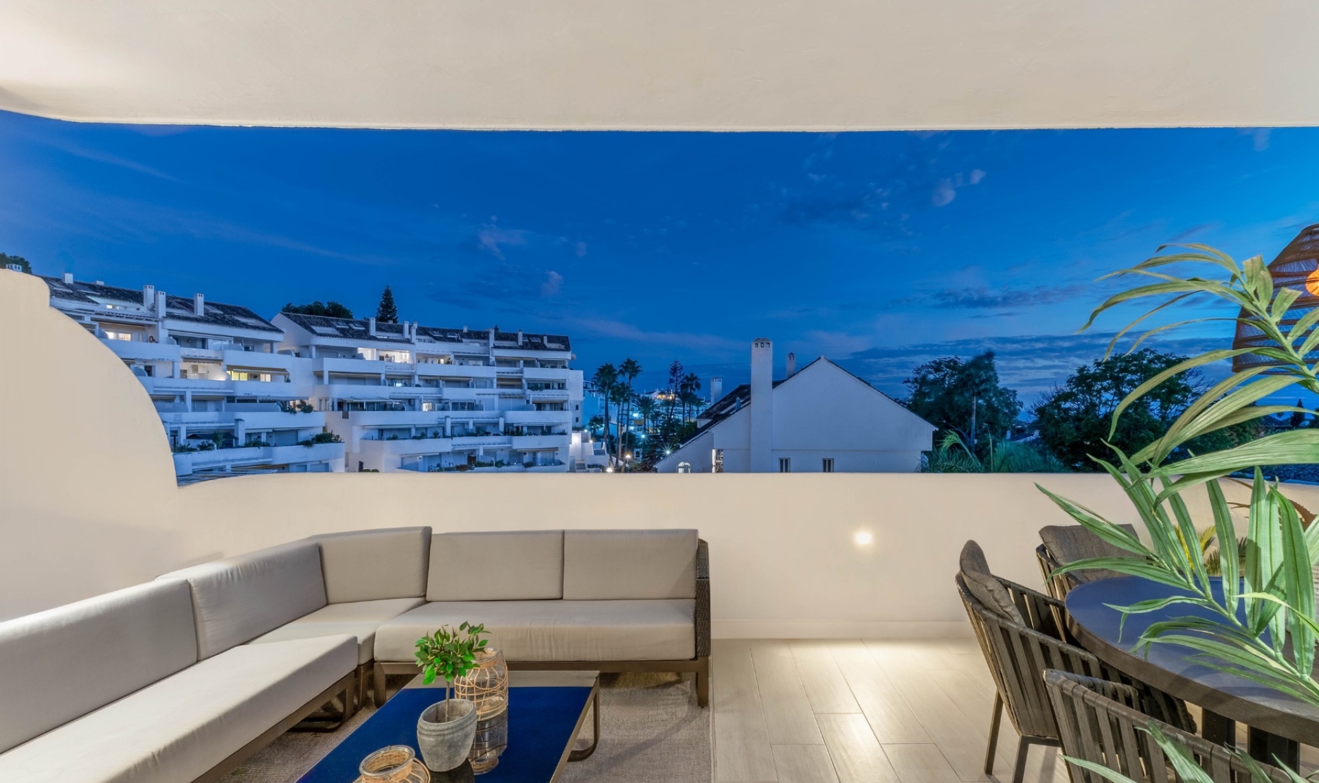 Další prodej - Apartment -
Marbella - Nueva Andalucía