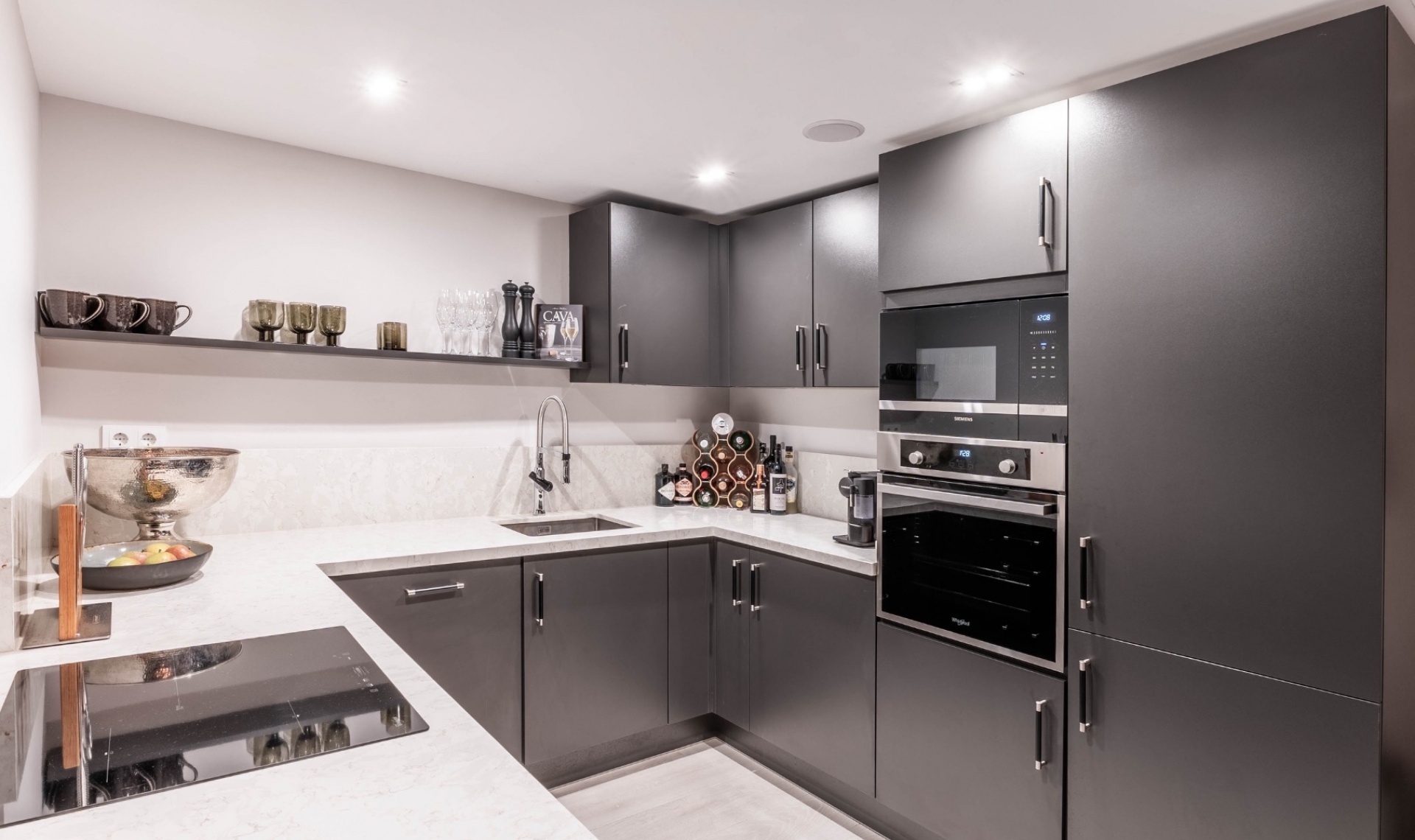 Další prodej - Apartment -
Marbella - Nueva Andalucía