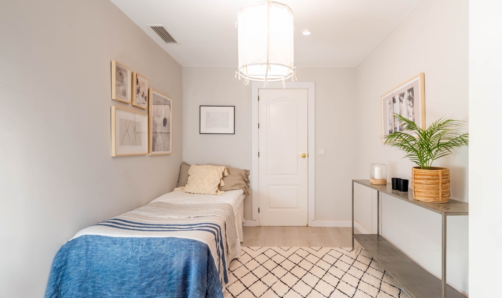 Další prodej - Apartment -
Marbella - Nueva Andalucía