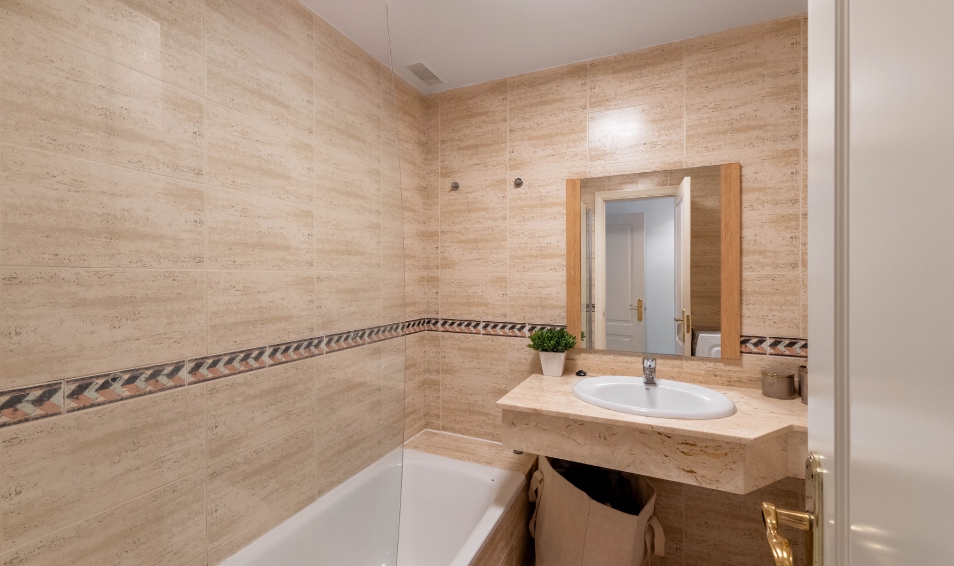 Další prodej - Apartment -
Marbella - Nueva Andalucía